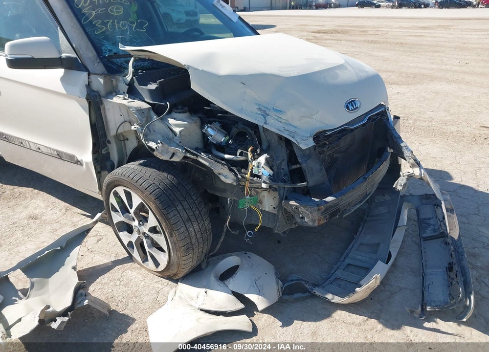 2012 KIA SOUL VIN: KNDJT2A63C7371093