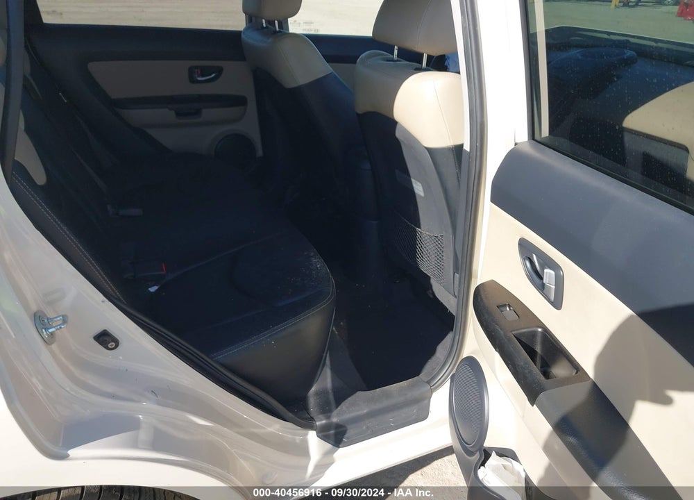 2012 KIA SOUL VIN: KNDJT2A63C7371093