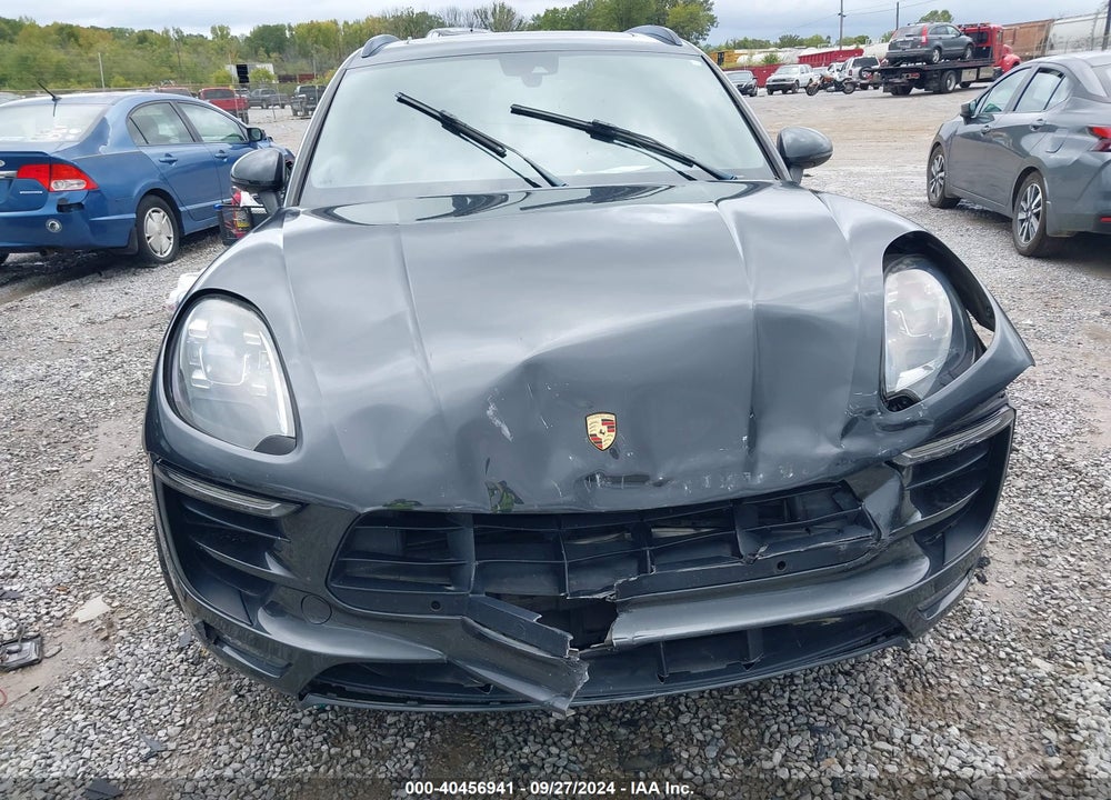2018 PORSCHE MACAN GTS VIN: WP1AG2A54JLB65277