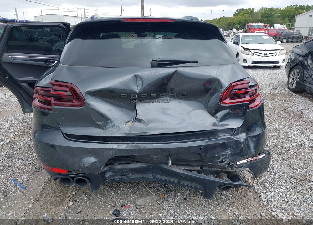 2018 PORSCHE MACAN GTS VIN: WP1AG2A54JLB65277