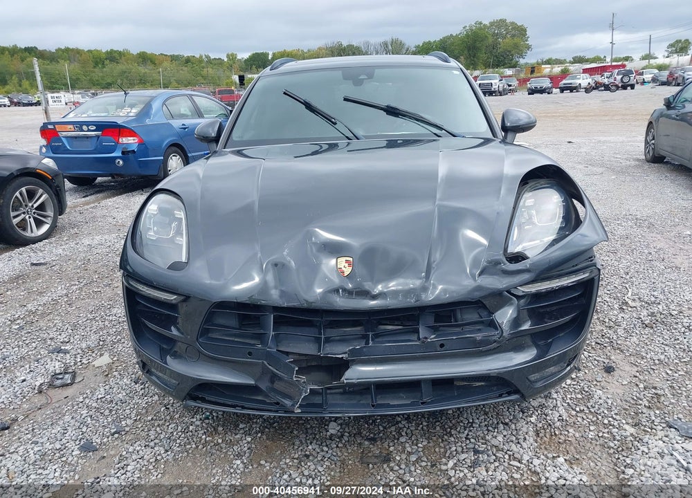 2018 PORSCHE MACAN GTS VIN: WP1AG2A54JLB65277