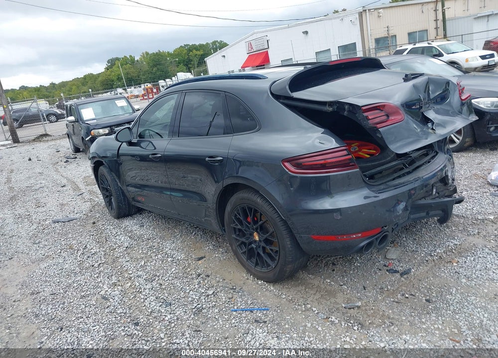 2018 PORSCHE MACAN GTS VIN: WP1AG2A54JLB65277