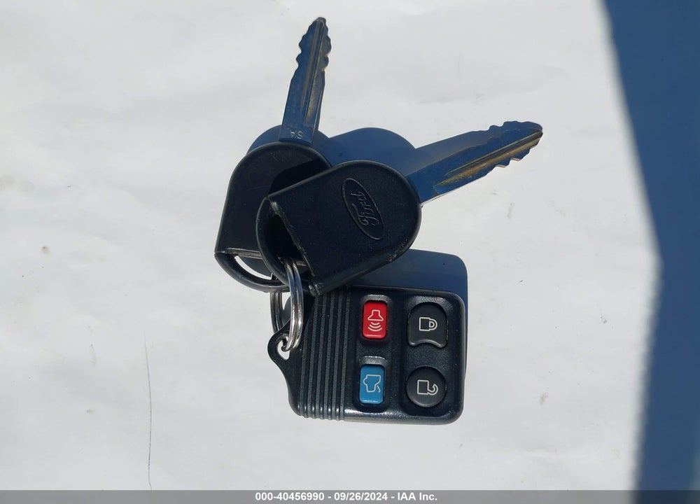 2011 FORD FOCUS SE VIN: 1FAHP3FN9BW179356