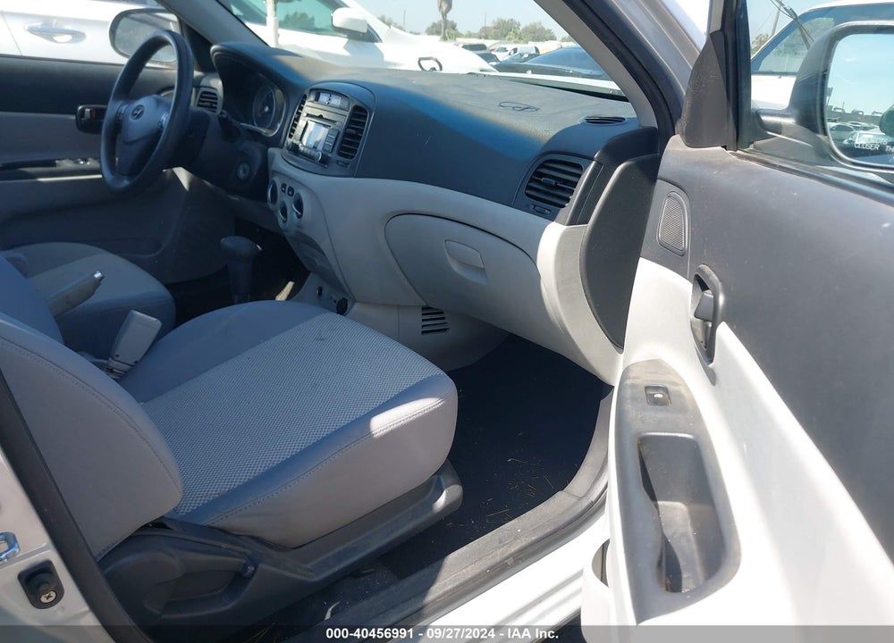 2010 HYUNDAI ACCENT GLS VIN: KMHCN4AC0AU480190