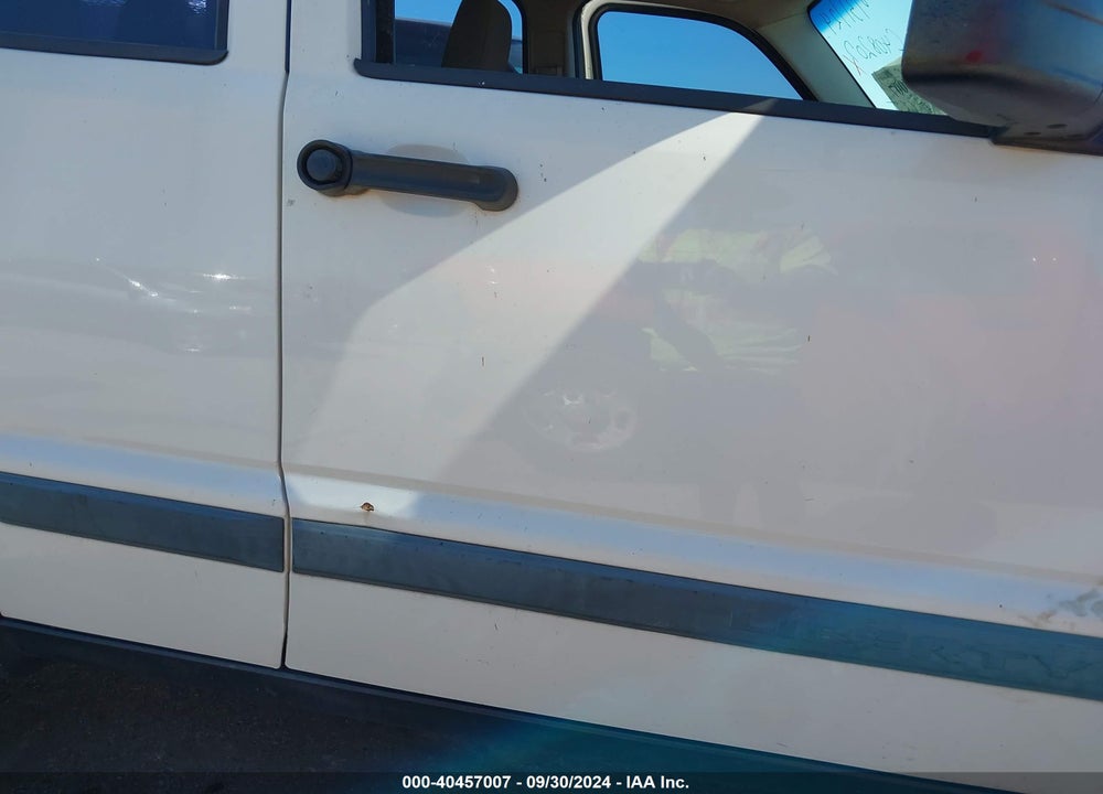 2008 JEEP LIBERTY SPORT VIN: 1J8GP28K58W284481
