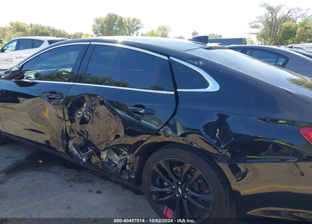 2018 CHEVROLET MALIBU LT VIN: 1G1ZD5ST2JF260357