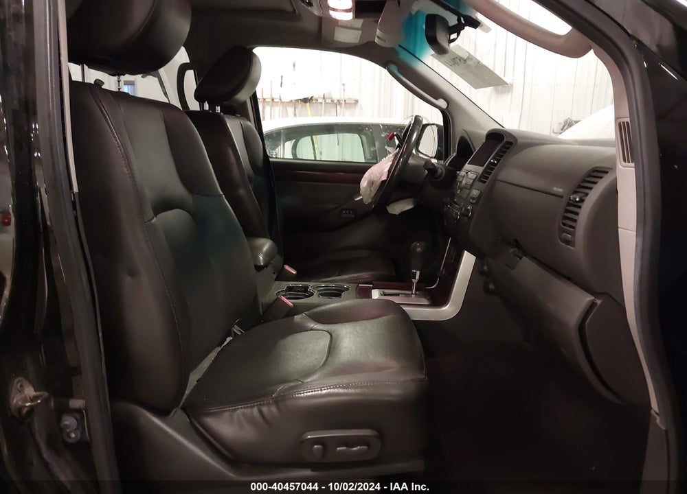 2011 NISSAN PATHFINDER LE VIN: 5N1AR1NB8BC622532