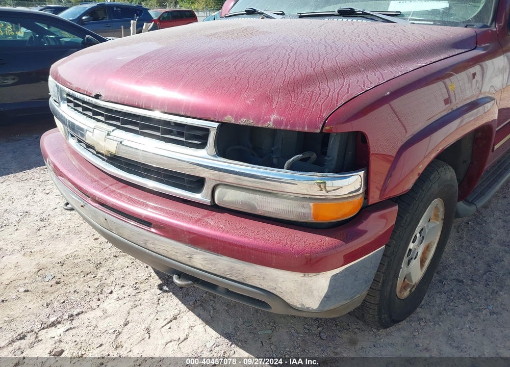 2005 CHEVROLET SUBURBAN 1500 LT VIN: 3GNFK16Z55G200124