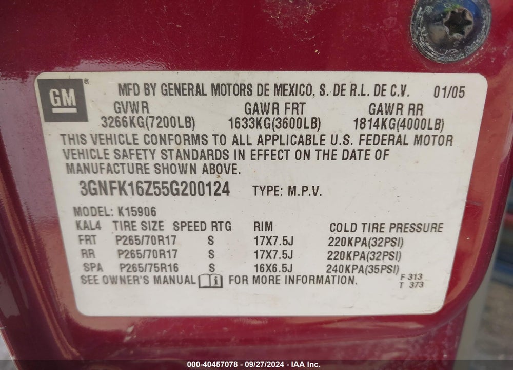 2005 CHEVROLET SUBURBAN 1500 LT VIN: 3GNFK16Z55G200124