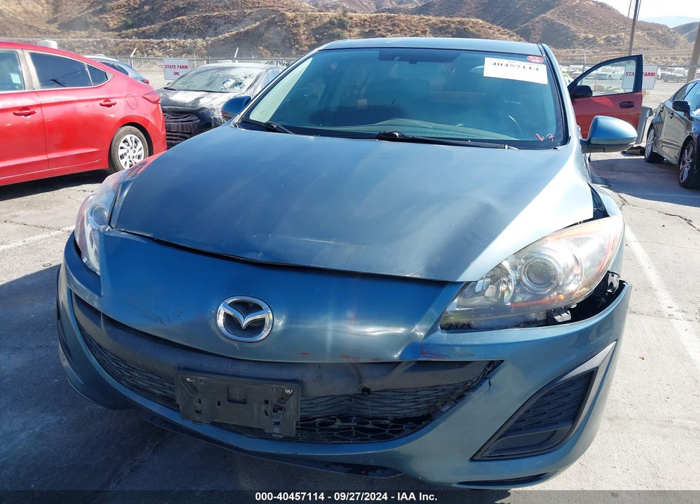 2011 MAZDA 3 I TOURING VIN: JM1BL1VG2B1390043