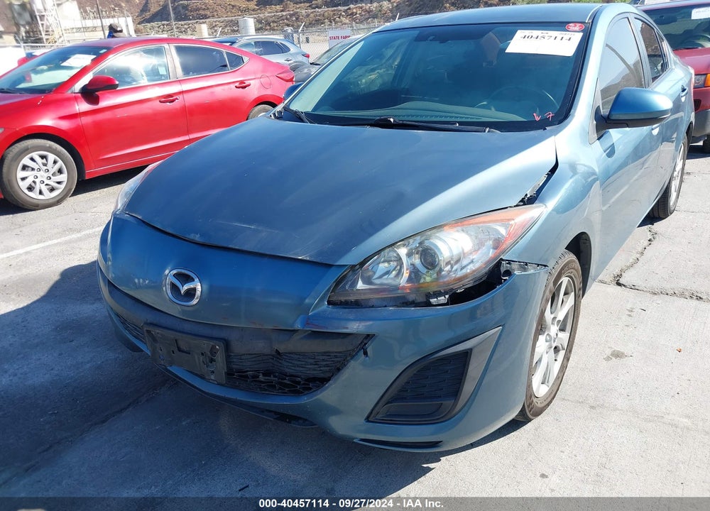 2011 MAZDA 3 I TOURING VIN: JM1BL1VG2B1390043