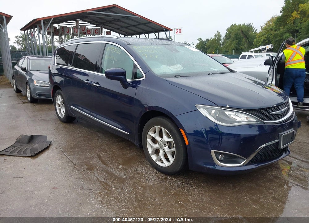 2017 CHRYSLER PACIFICA TOURING L PLUS VIN: 2C4RC1EG6HR577515