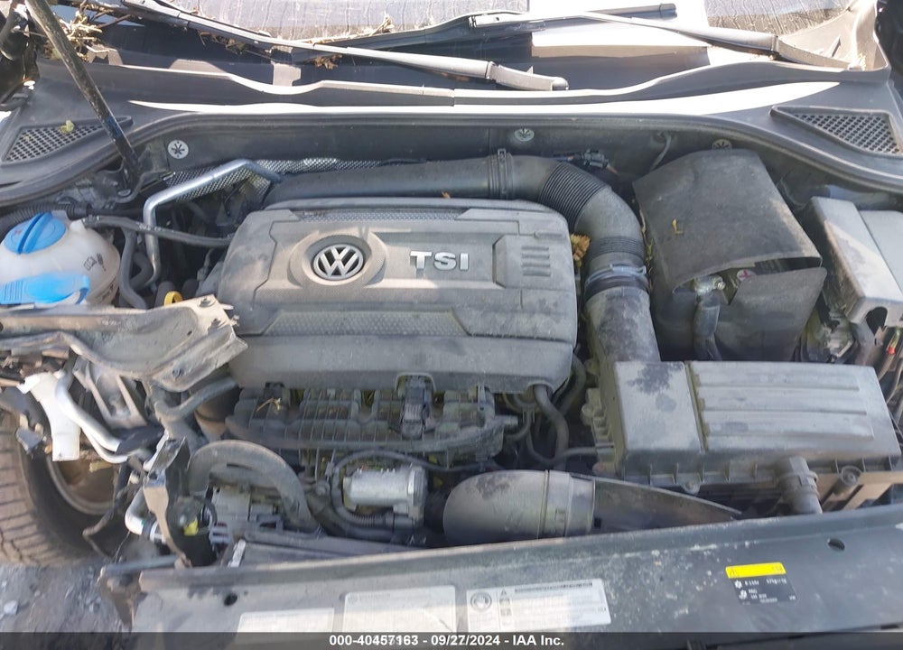 2017 VOLKSWAGEN PASSAT VIN: 1VWBT7A37HC079322