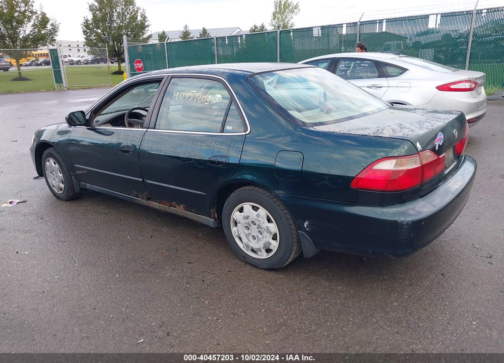 1999 HONDA ACCORD LX VIN: JHMCG5641XC008096