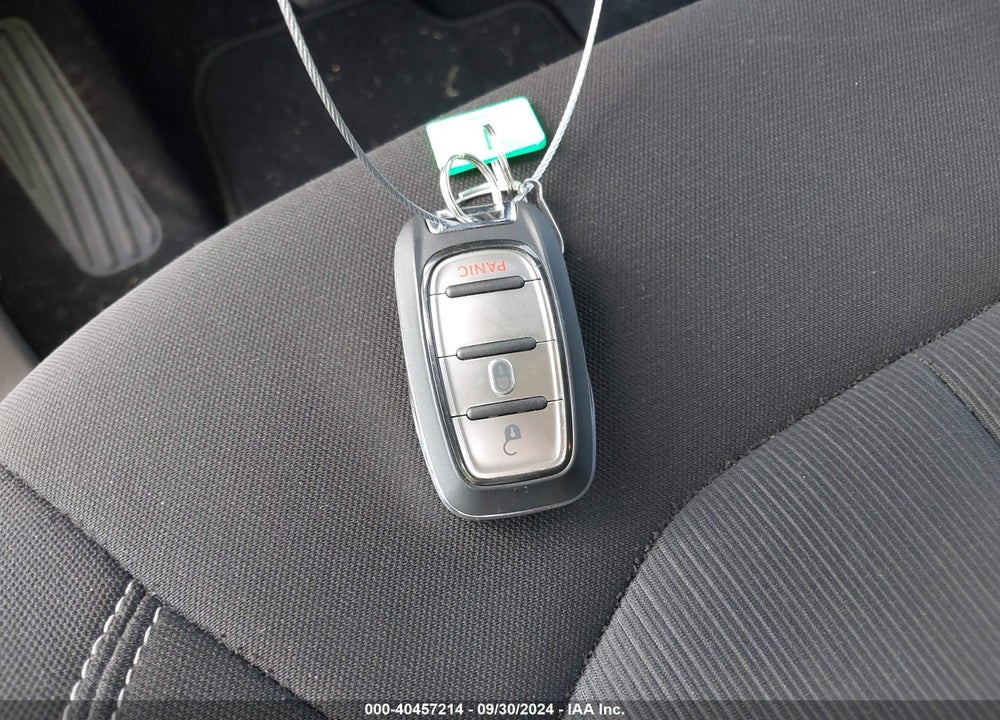 2021 CHRYSLER VOYAGER L VIN: 2C4RC1AG5MR568739