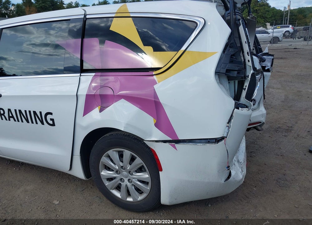 2021 CHRYSLER VOYAGER L VIN: 2C4RC1AG5MR568739