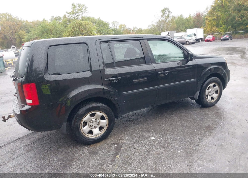 2009 HONDA PILOT LX VIN: 5FNYF48229B052551
