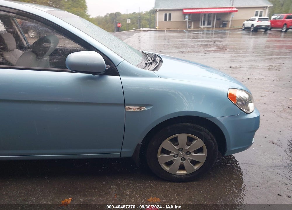 2010 HYUNDAI ACCENT GS VIN: KMHCM3ACXAU165720