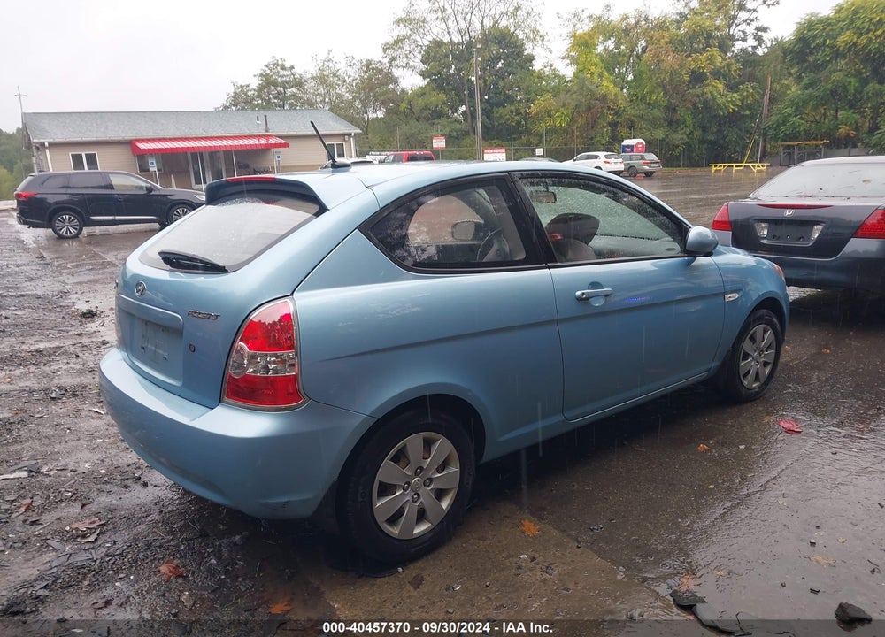 2010 HYUNDAI ACCENT GS VIN: KMHCM3ACXAU165720