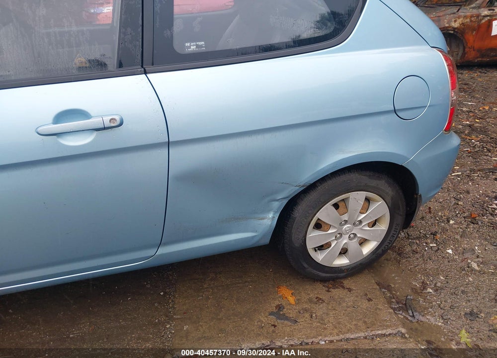 2010 HYUNDAI ACCENT GS VIN: KMHCM3ACXAU165720
