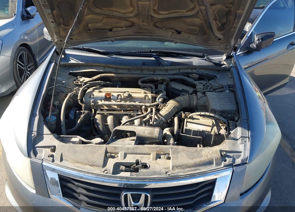 2010 HONDA ACCORD 2.4 EX-L VIN: 1HGCP2F83AA011671