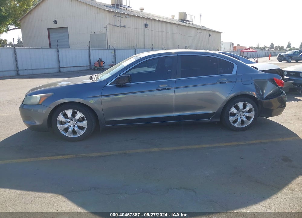 2010 HONDA ACCORD 2.4 EX-L VIN: 1HGCP2F83AA011671