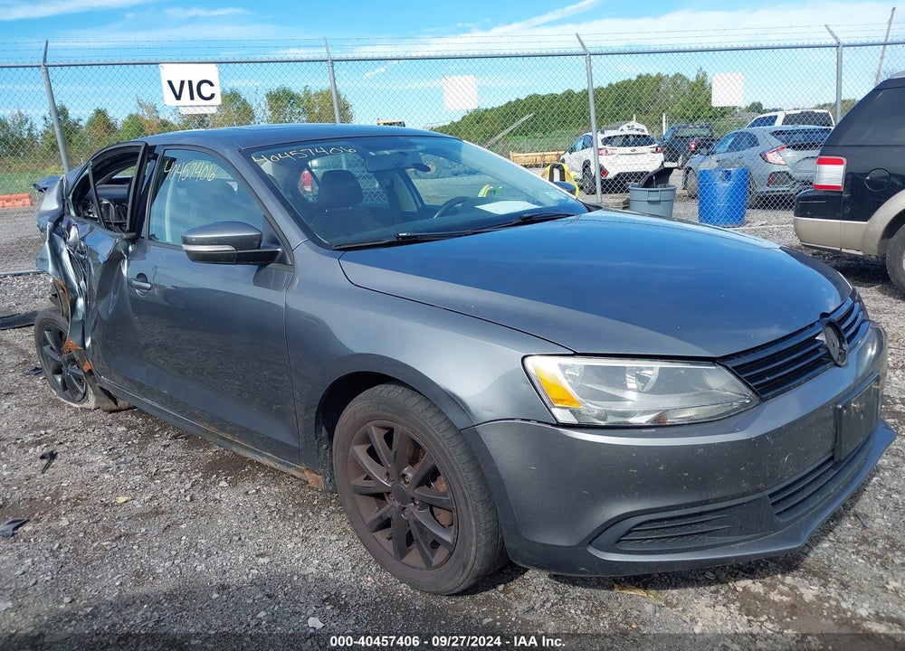 2011 VOLKSWAGEN JETTA 2.5L SE VIN: 3VWDZ7AJ7BM035610