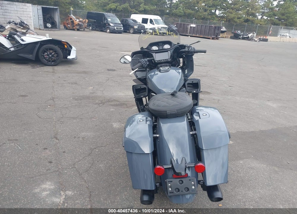 2023 INDIAN MOTORCYCLE CO. PURSUIT DARK HORSE WITH PREMIUM PACKAGE VIN: 56KLDFRR6P3421634