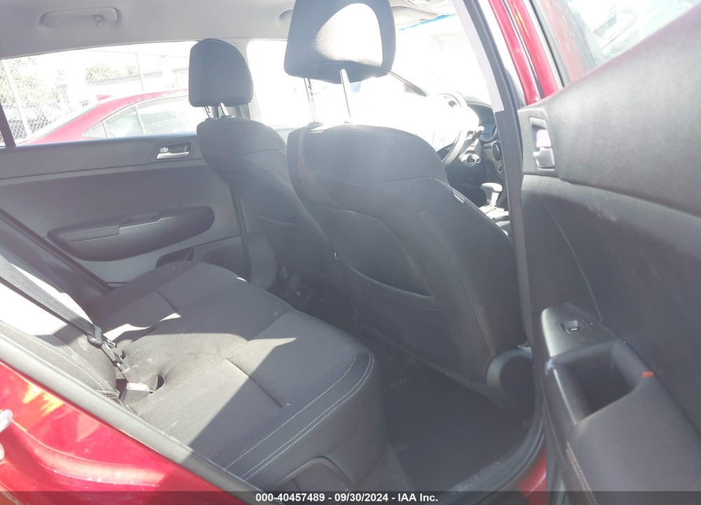 2019 KIA SPORTAGE LX VIN: KNDPMCAC3K7528896