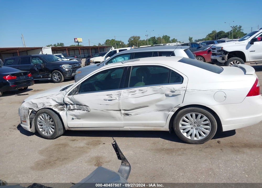 2010 FORD FUSION VIN: 3FADP0L32AR164831