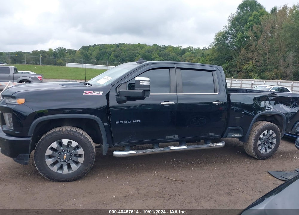 2022 CHEVROLET SILVERADO 2500HD 4WD STANDARD BED LT VIN: 1GC4YNE70NF301286