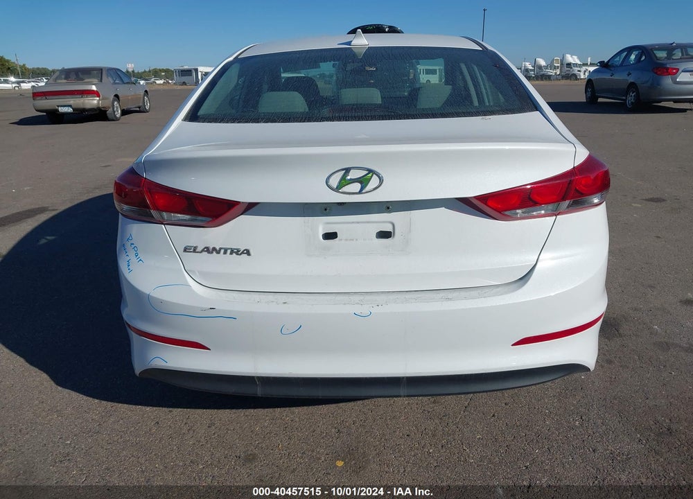 2017 HYUNDAI ELANTRA SE VIN: 5NPD84LF8HH169411