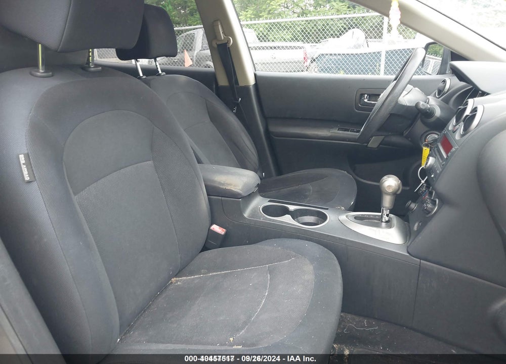 2010 NISSAN ROGUE S VIN: JN8AS5MV0AW125729