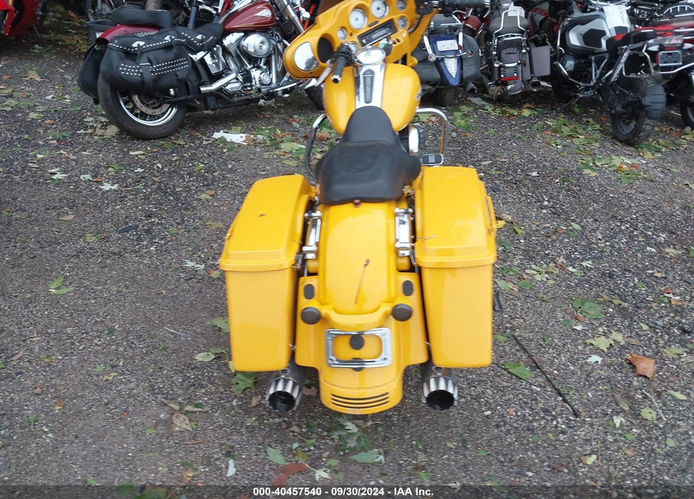 2013 HARLEY-DAVIDSON FLHX STREET GLIDE VIN: 1HD1KBM17DB669517