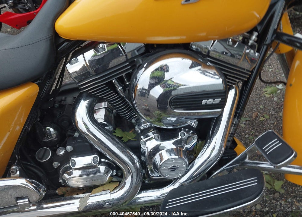 2013 HARLEY-DAVIDSON FLHX STREET GLIDE VIN: 1HD1KBM17DB669517