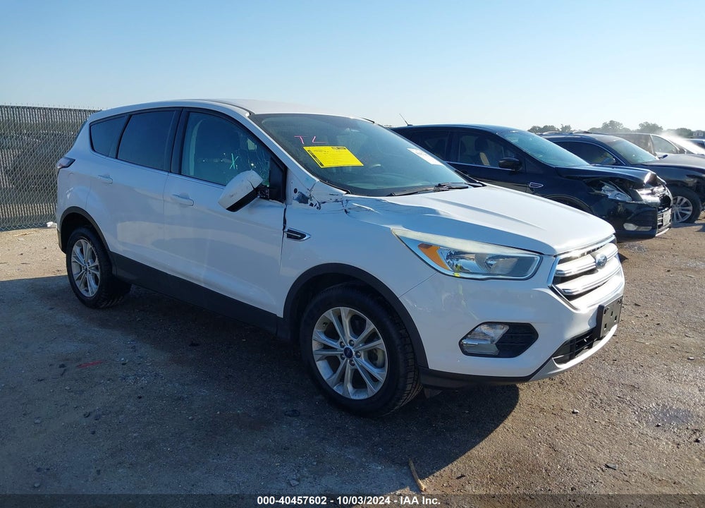 2017 FORD ESCAPE SE VIN: 1FMCU0GDXHUC65664
