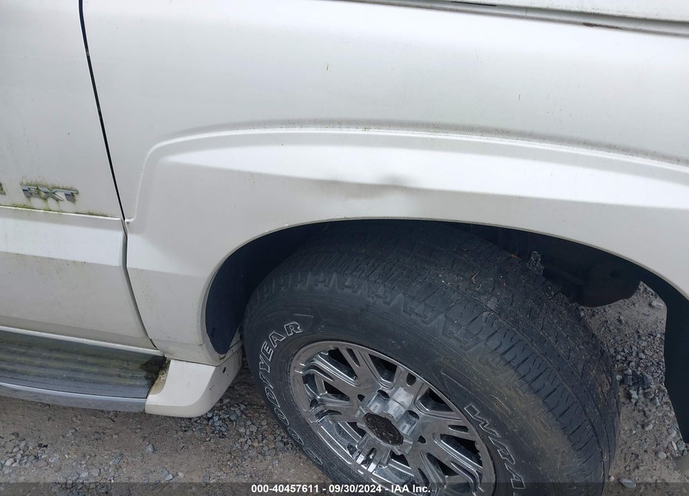 2004 CADILLAC ESCALADE EXT STANDARD VIN: 3GYEK62N64G108985