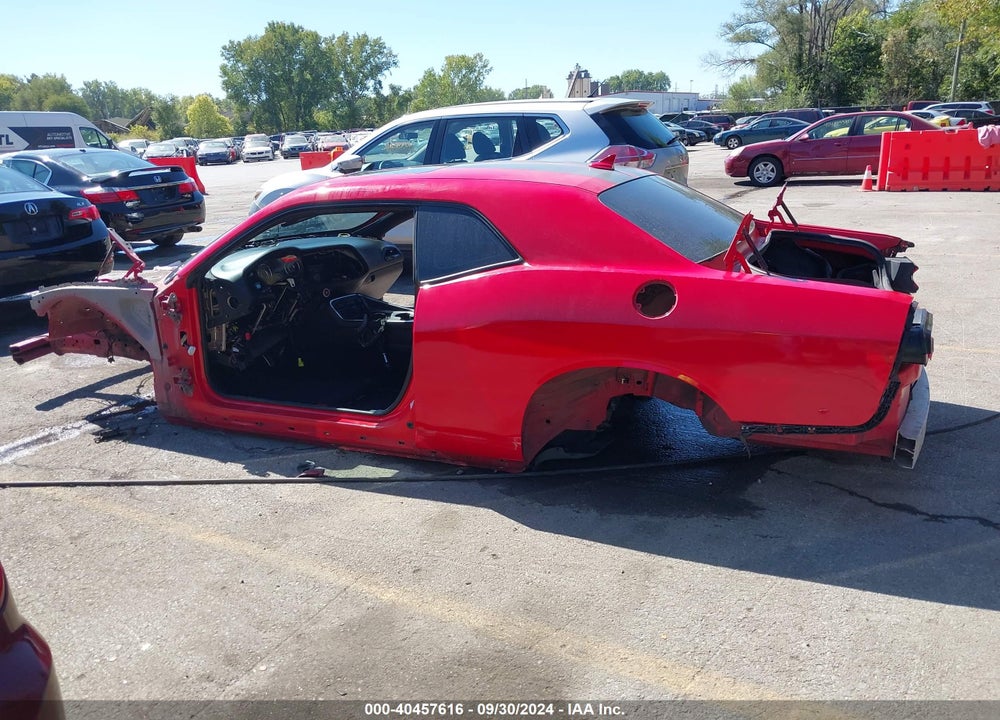 2015 DODGE CHALLENGER SRT 392 VIN: 2C3CDZDJXFH782311
