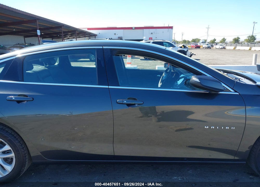 2017 CHEVROLET MALIBU 1LT VIN: 1G1ZE5ST3HF175311
