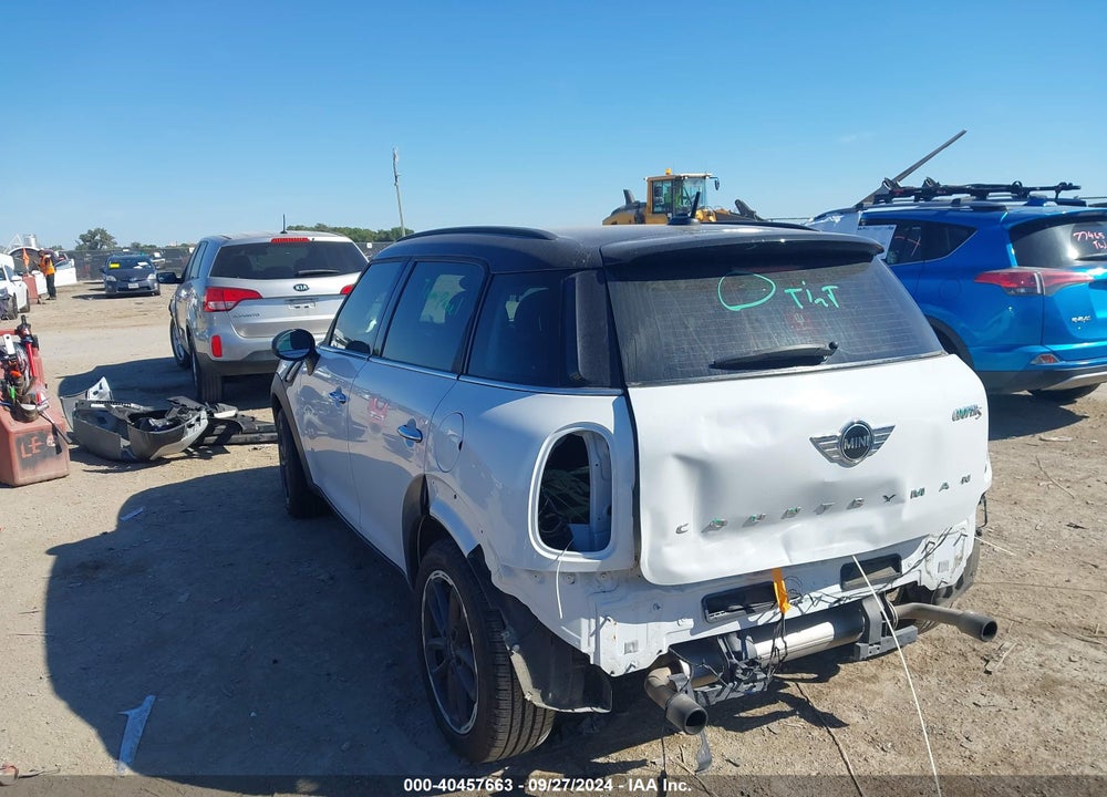 2015 MINI COUNTRYMAN COOPER S VIN: WMWZC3C53FWT06698