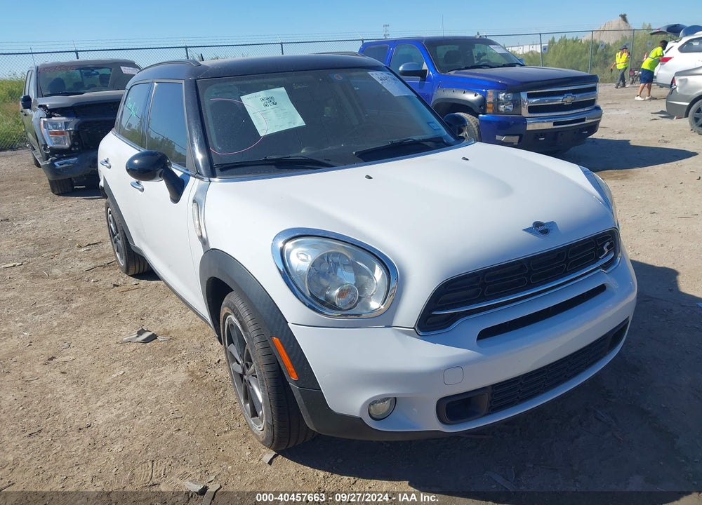 2015 MINI COUNTRYMAN COOPER S VIN: WMWZC3C53FWT06698