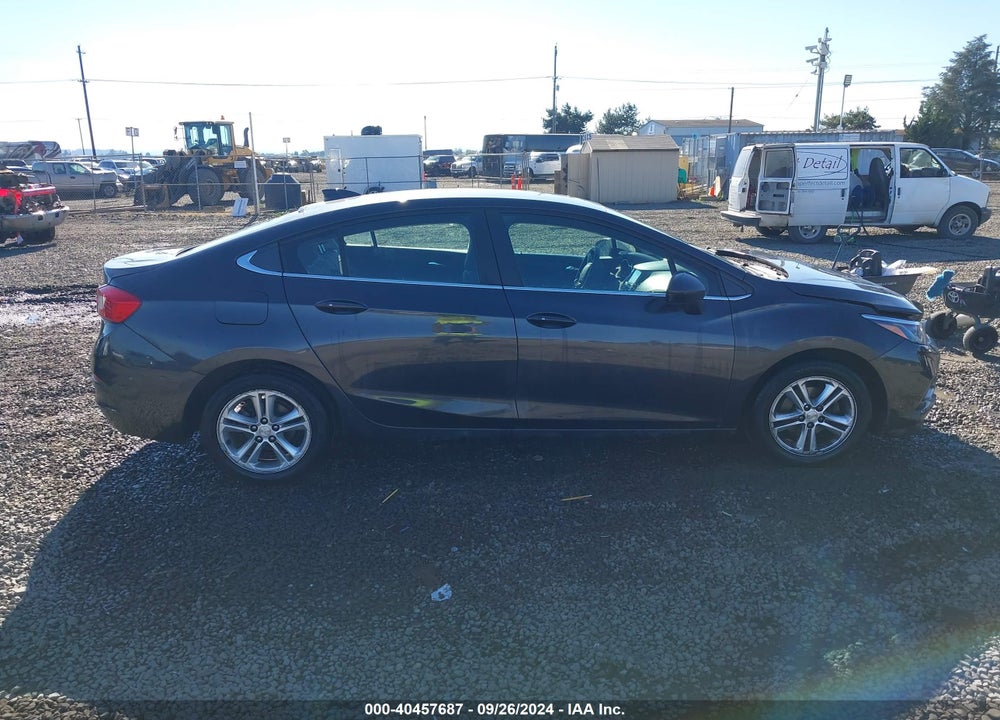 2017 CHEVROLET CRUZE LT AUTO VIN: 1G1BE5SMXH7208762