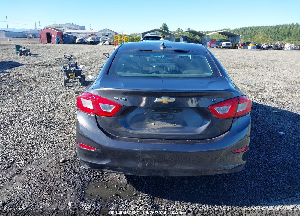 2017 CHEVROLET CRUZE LT AUTO VIN: 1G1BE5SMXH7208762