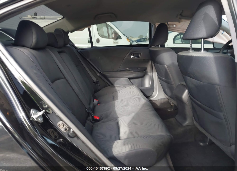 2017 HONDA ACCORD LX VIN: 1HGCR2F31HA154501