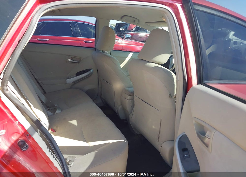 2013 TOYOTA PRIUS TWO VIN: JTDKN3DU8D0344433