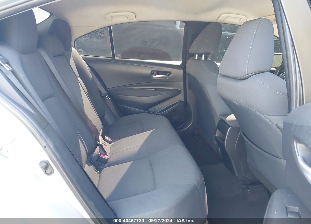 2021 TOYOTA COROLLA LE VIN: JTDEPMAE1MJ131232