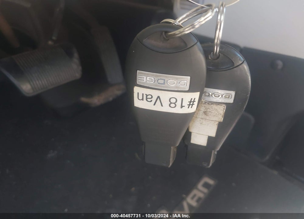 2013 DODGE GRAND CARAVAN SE VIN: 2C4RDGBG2DR617510