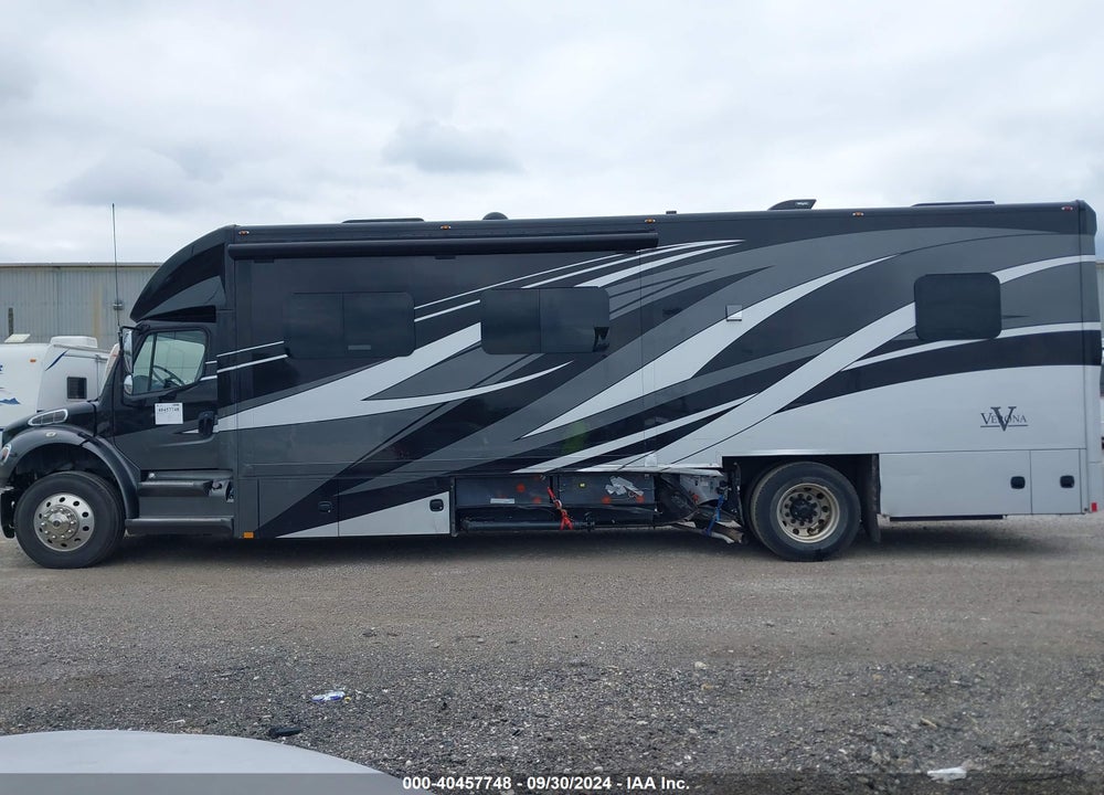 2020 FREIGHTLINER M2 106 VIN: 1FVACYFE9LHKY8432