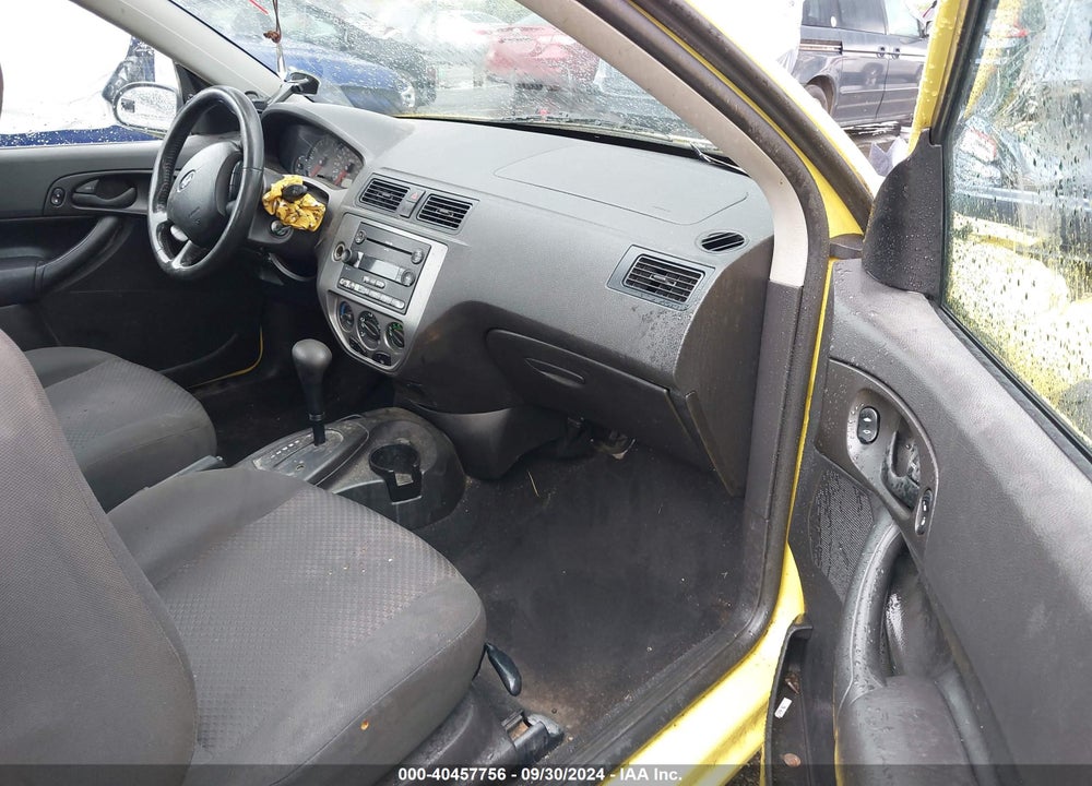 2005 FORD FOCUS ZX3 VIN: 3FAHP31N05R143196