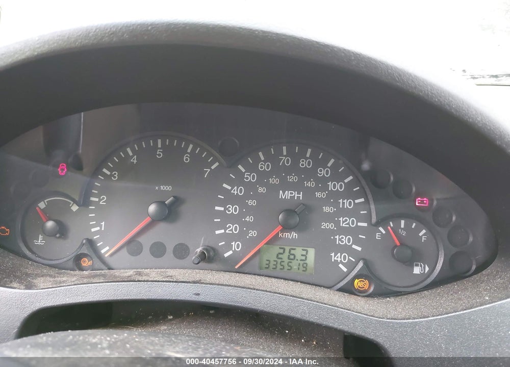 2005 FORD FOCUS ZX3 VIN: 3FAHP31N05R143196